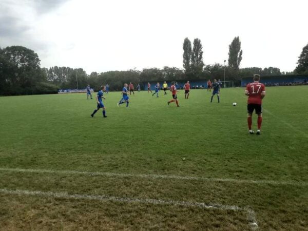 (F), Männer: Kickers JuS 03 - SV Teterow 90 I 0 : 9 (0:4)